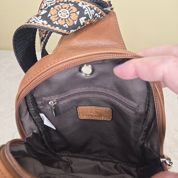 Bostanten Sling Bag Crossbody Brown Faux PU Leather - Picture 5 of 11